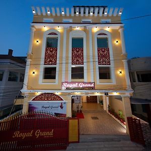 Royal Grand Bed and Breakfast Tambaram Exterior photo