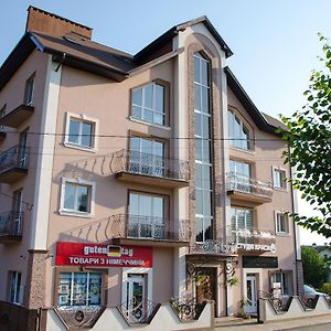 Triumph Aparthotel Skhidnytsia Exterior photo