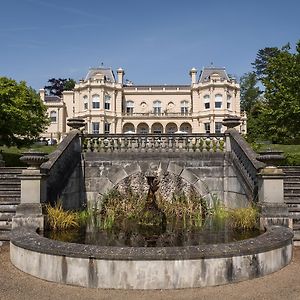 Hotel Beaverbrook Mickleham Exterior photo