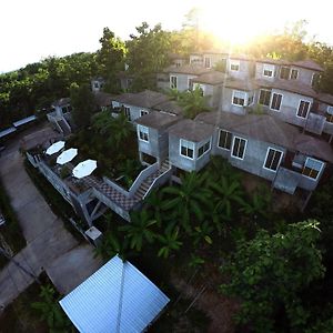 Hotel Tanya Baan Bon Doi Chiang Rai Exterior photo