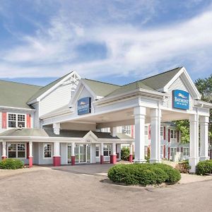 Hotel Baymont By Wyndham Waunakee Exterior photo