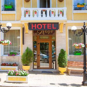 Hotel Alegro Veliko Tărnovo Exterior photo