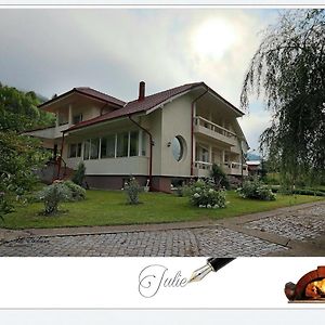 Hotel Pensiunea Aurora Izvorul Muntelui Bicaz Exterior photo