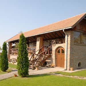 Hotel Schwabenhaus Sandra Exterior photo