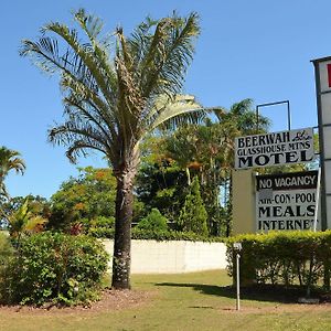 Beerwah Glasshouse Motel Exterior photo