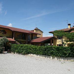 Agriturismo Lis Rosis Villa Medea Exterior photo