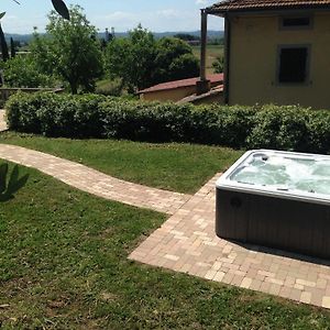 Podere Di Valli Bed and Breakfast Santa Maria a Monte Exterior photo