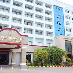 Grand Park Hotel Nakhon Si Thammarat Exterior photo