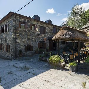 Hotel Rural Valle de Ancares Pereda de Ancares Exterior photo