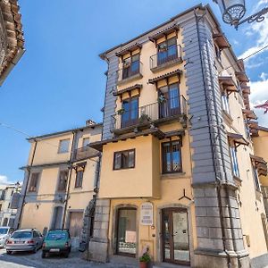 Hotel Conte Ruggero Serra San Bruno Exterior photo