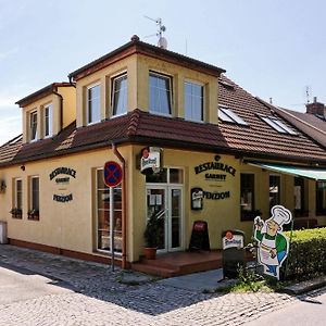 Hotel Penzion Garnet Olomouc Exterior photo