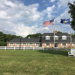 The Lodge At Headwaters Boonville Exterior photo