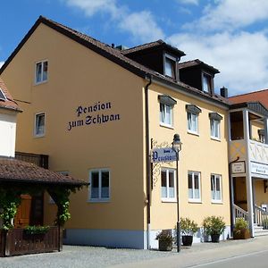 Hotel Pension "Zum Schwan" Muhr am See Exterior photo