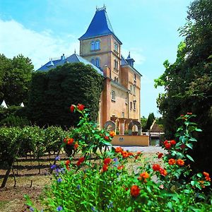 Hotel Schloss Edesheim Exterior photo