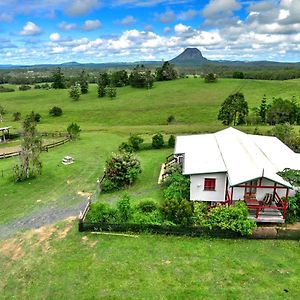 Noosa Avalon Farm Cottages Sunshine Coast Exterior photo