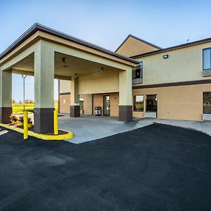 American Inn And Suites Galesburg Exterior photo