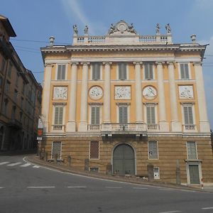 Jackie O' A La Maison Bed and Breakfast Bergamo Exterior photo