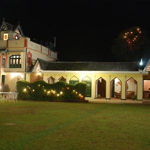 Hotel Welcomheritage Judges Court Kangra Exterior photo