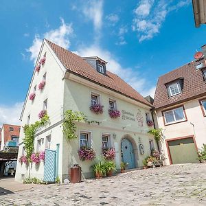 Hotel Gaestehaus Moenchshof Sommerhausen Exterior photo