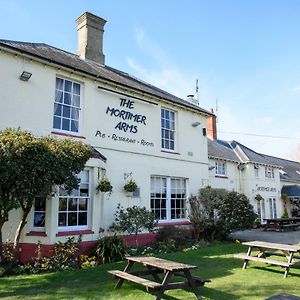 Hotel The Mortimer Arms (Adults Only) Romsey Exterior photo