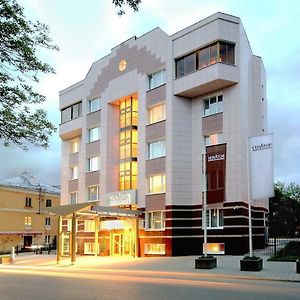 Business Hotel Senator Ekaterinburg Exterior photo