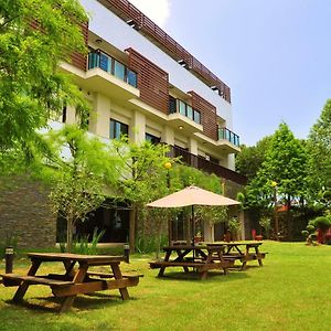 Appartamento One City One Vacation Farm Nantou Exterior photo