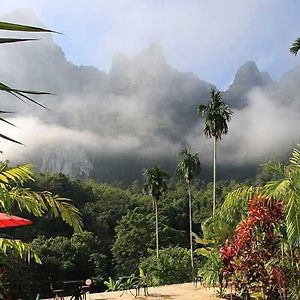 Hotel Elephant Hills Khao Sok Ban Bencha Exterior photo