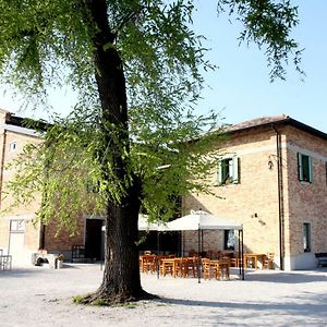 Agriturismo Le Giarine Bed and Breakfast Fogliano Redipúglia Exterior photo