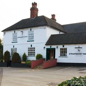 Strawberry Bank Hotel, Nec Meriden  Exterior photo