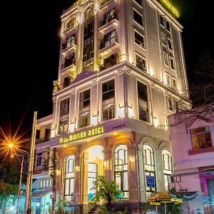 La Maison Boutique Hotel Quy Nhon Exterior photo