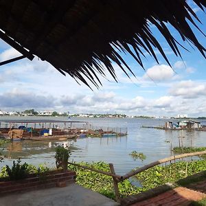 Mekong Riverside Homestay Vĩnh Long Exterior photo