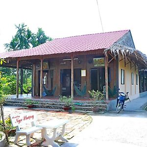 Ngoc Phuong Homestay Vĩnh Long Exterior photo