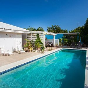 Appartamento Tropical Breeze Curacao 'Blenchi' Willemstad Exterior photo