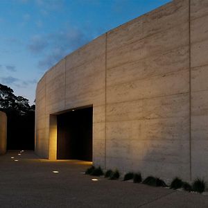 Hotel Port Phillip Estate Red Hill South Exterior photo