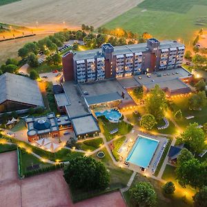 Danubius Hotel Buek Exterior photo