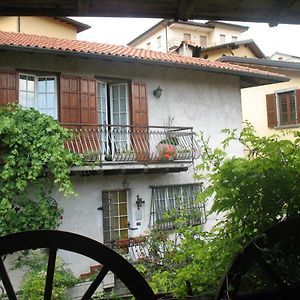 La Taverna B&B Airuno Exterior photo