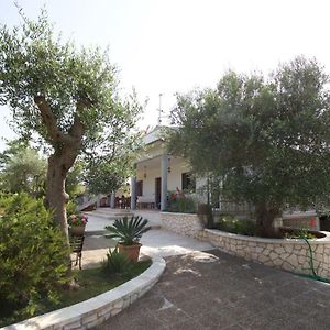 B & B La Mansarda Monopoli Exterior photo