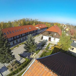 Hotel Osrodek Bojanowe Gniazdo Zaniemyśl Exterior photo