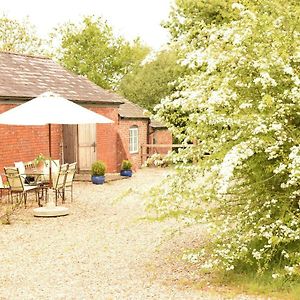 Hotel The Barn, Ridouts Farm Haselbury Bryan Exterior photo