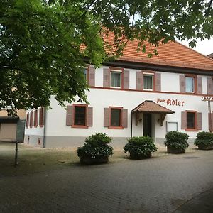 Appartamento Gasthaus Zum Adler Baden-Baden Exterior photo