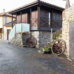 Casa Delfina Affittacamere Pravia Exterior photo