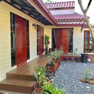 Appartamento Grandma'S House Nakhon Nayok Exterior photo