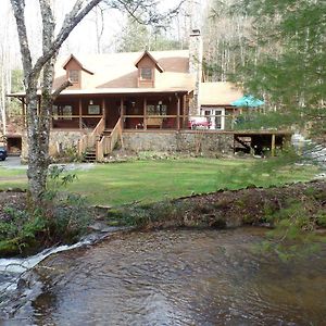 Creekside Paradise Bed And Breakfast Robbinsville Exterior photo