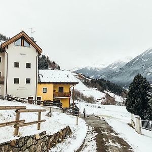 Appartamento Monolocale Stelvio- Residenza Vallecetta 2 Bormio Exterior photo