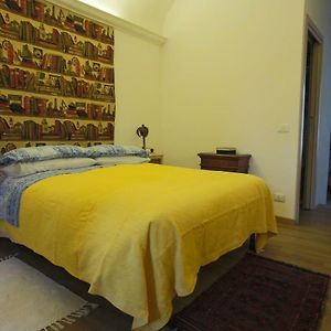 Two rooms apartment in Palazzo Malaspina Piacenza Exterior photo