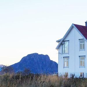 Villa Lofoten Kvalnes  Exterior photo