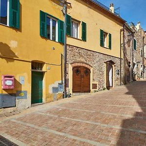 Acasadigiuly Villa Ceriale Exterior photo