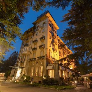 Palace Grand Hotel Varese Exterior photo