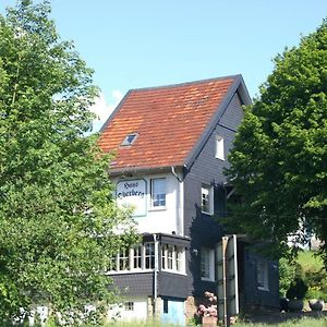 Hotel Pension Oberberg Lindlar Exterior photo