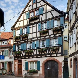 Hotel Historisches Gaestehaus Au Faucon Wissembourg Exterior photo